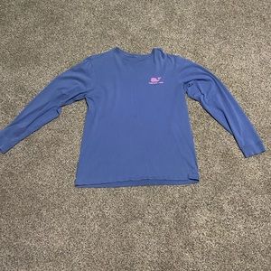 a perfect condition vineyard vines long sleeve